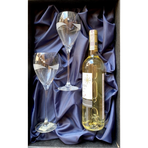 Kieliszki do białego wina w prezentowym opakowaniu